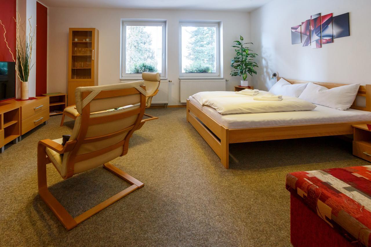 Pension Kraus Litomyšl Extérieur photo